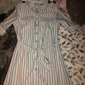 White and blue striped Mile Gabrielle size medium casual dress